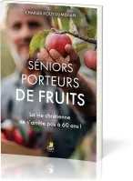 Séniors porteurs de fruits