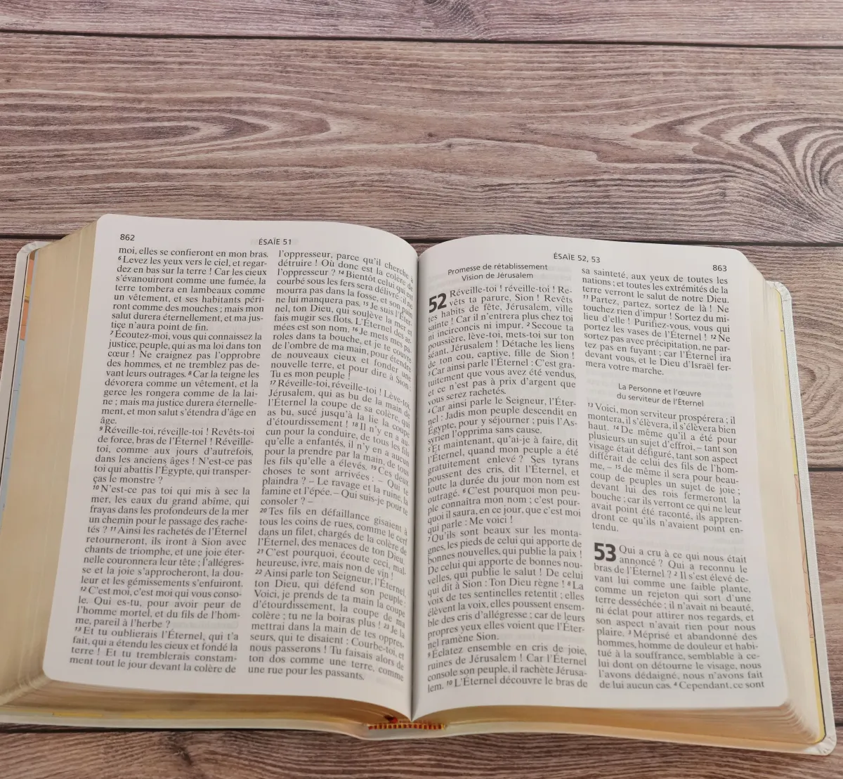 Bible NEG 11862, GC,couv souple blanche, tranche or